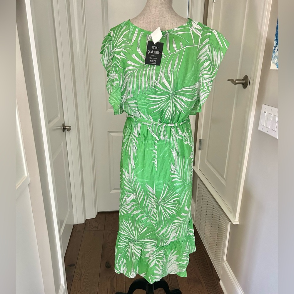 NWT! Mlle Gabrielle Woman’s Green & White Tropical Leaf Print Midi Dress. Sz L - Picture 11 of 14